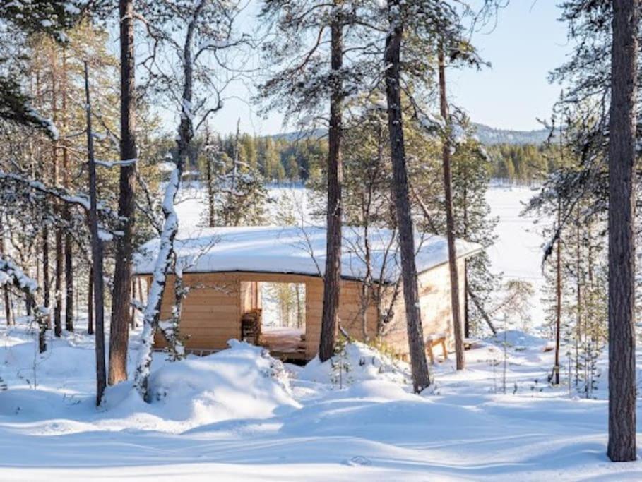 Uusi Hirsimoekki 7 Henkiloelle Villa Inari Luaran gambar