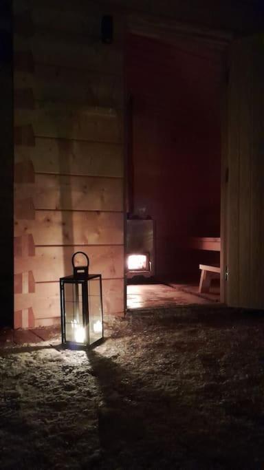 Uusi Hirsimoekki 7 Henkiloelle Villa Inari Luaran gambar